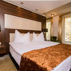 Duna Garden 4* Budapest